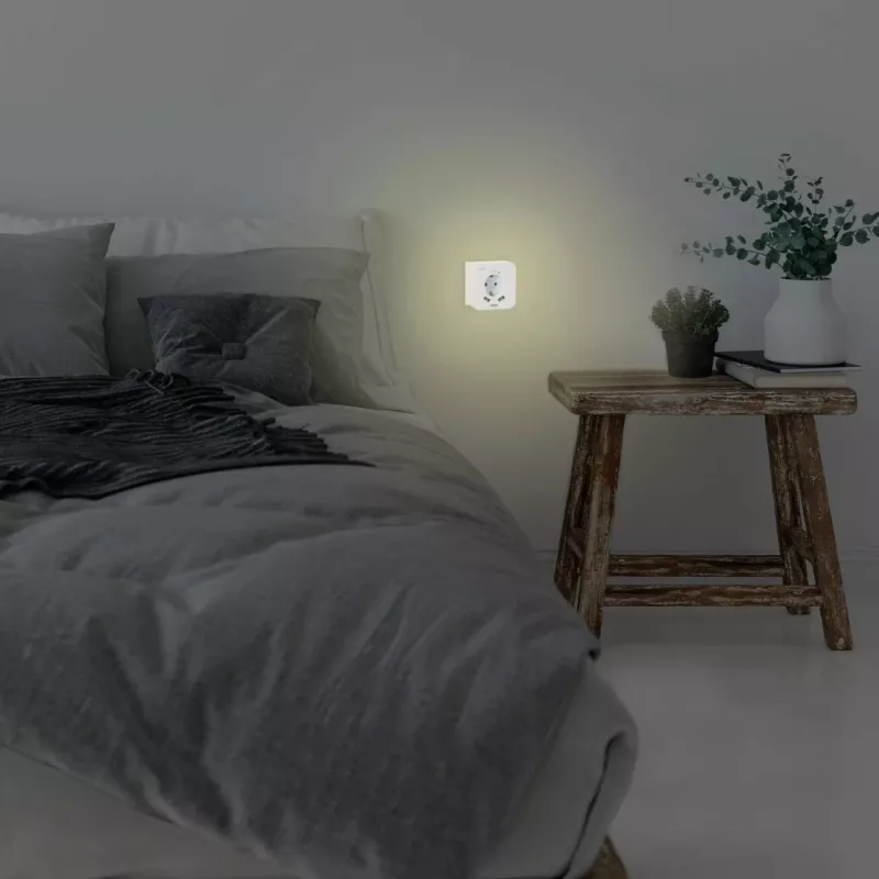 Pistikuga öövalgusti Hama 00223507 soe valge LED 3000K