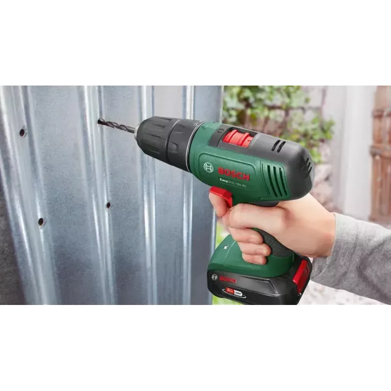 Bosch EasyDrill 18V-40 1630 RPM kiirpadrun 1,3 kg must, roheline