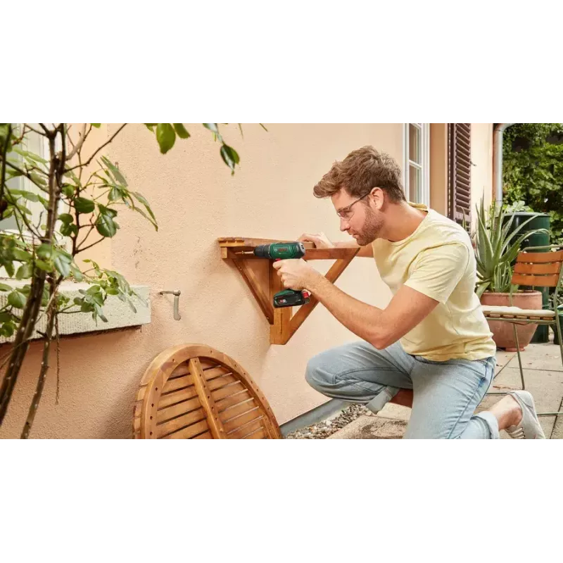 Bosch EasyDrill 18V-40 1630 RPM kiirpadrun 1,3 kg must, roheline