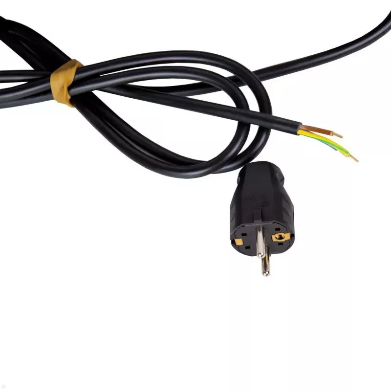 Bachmann CASIA 2 pikendusjuhe 2m 3 AC-pistikupesa sisetingimustesse must