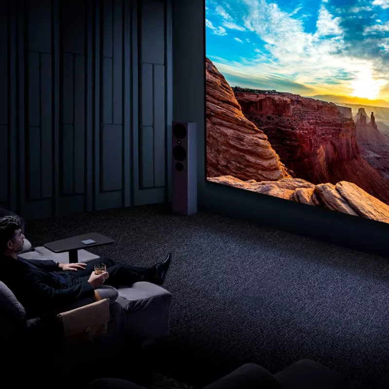 BenQ W5850 Standard heiteprojektor 2600 ANSI luumenit DLP UHD 4K (3840x2160) 3D Must