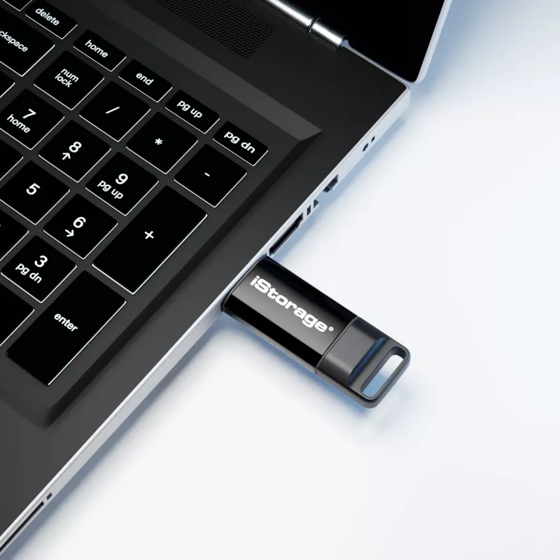 iStorage datAshur BT 64 GB | Krüptitud turvaline mälupulk | Avamine nutitelefoni kaudu Bluetoothi abil | FIPS 140-2 3. taseme sertifikaat | Kaugjuhtimiseks valmis
