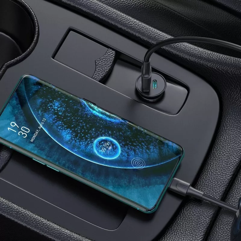Techly Mini auto laadija USB-A ja USB-C Quick Charge 3.0 38W must metall