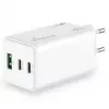 Mobiilseadme laadija MediaRange MRMA123 — Sisetingimustes kasutatav vahelduvvoolu kiirlaadija sülearvutile, nutitelefonile, tahvelarvutile, 100–240 V, 2× USB-C, 20 V max, valge