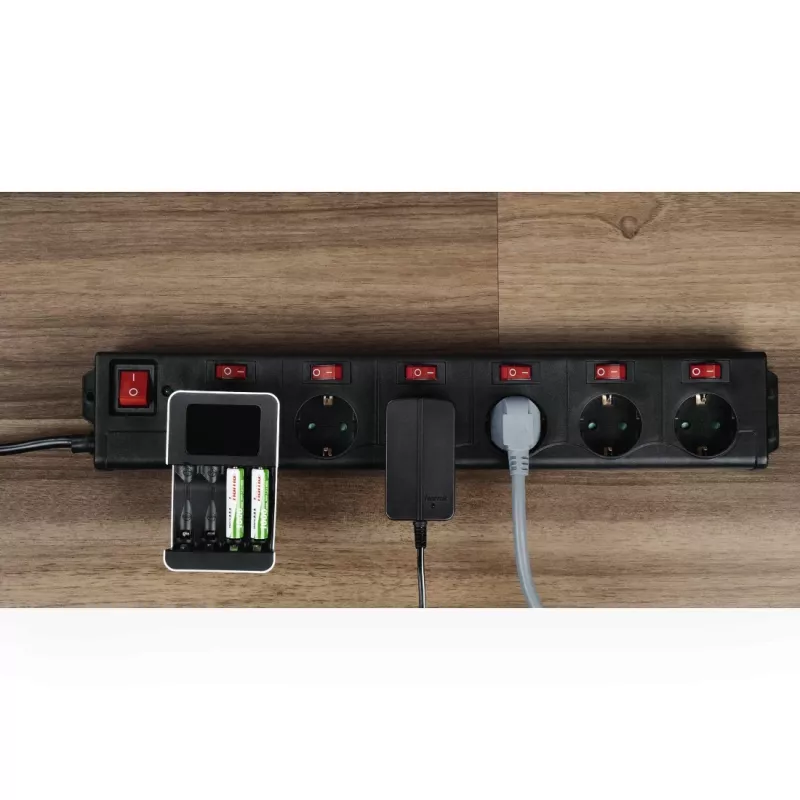 Hama 00137259 pikendusjuhe 1,4 m 6 vahelduvvoolupesa Siseruumidesse Must
