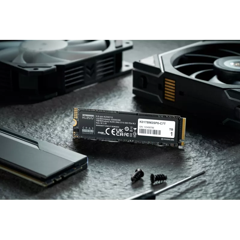 SSD-ketas KLEVV 1 TB M.2 2280 PCIe Gen3 NVMe K01TBM2SP0-C7T