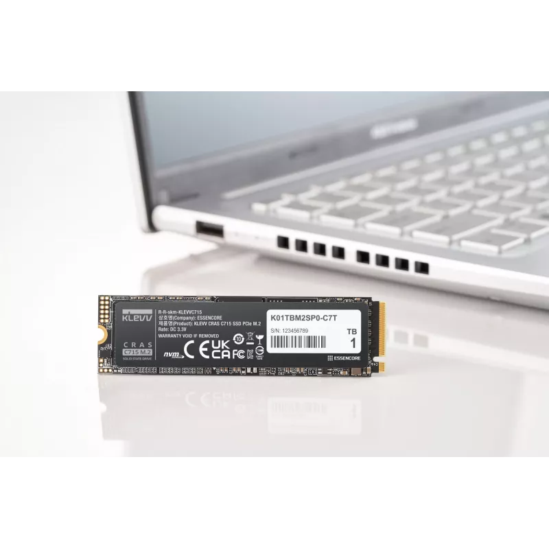 SSD-ketas KLEVV 1 TB M.2 2280 PCIe Gen3 NVMe K01TBM2SP0-C7T