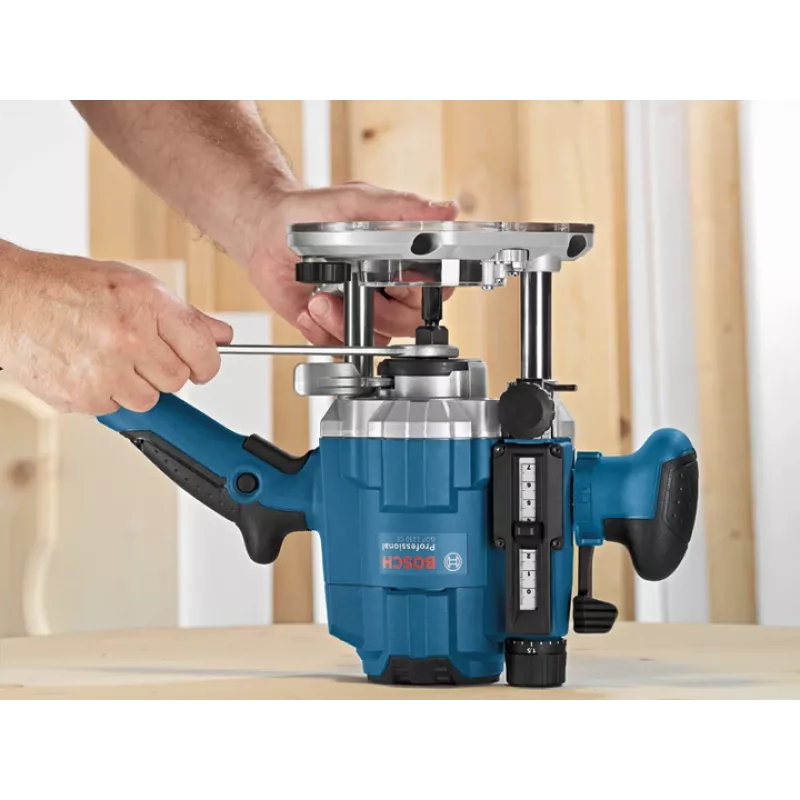 Bosch GOF 1250 CE must, sinine 24000 RPM 1250 W