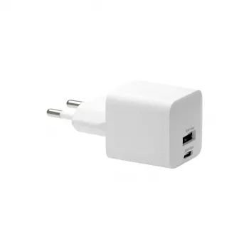 Indoor USB-C 30W + USB-A 18W Charger by d bramante — model CH18EUWH7082, valge, AC 110–240V