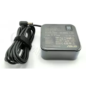 ASUS 0A001-00053100 toiteadapter Sisetingimustes 90 W Must