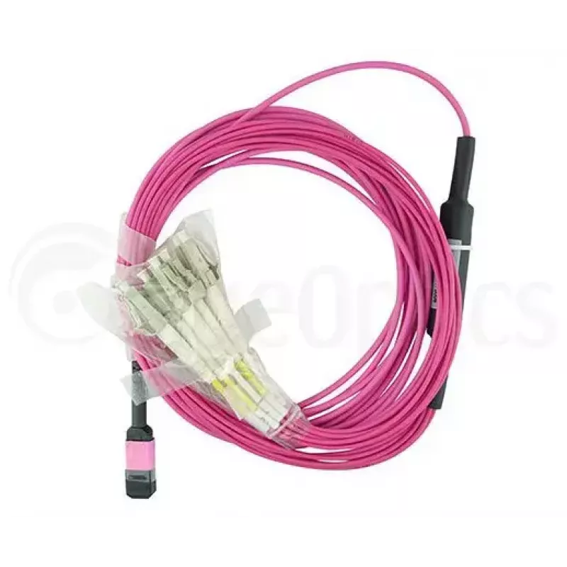 BlueOptics CBL-MPO12-4LC-OM4-5M-BO InfiniBand fiiberoptiline kaabel 4x LC MPO 5m