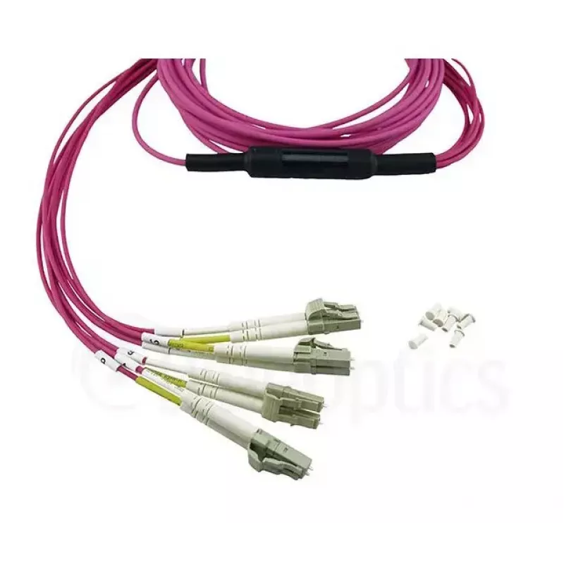 BlueOptics CBL-MPO12-4LC-OM4-1M-BO InfiniBand fiiberoptiline kaabel MPO 4x LC