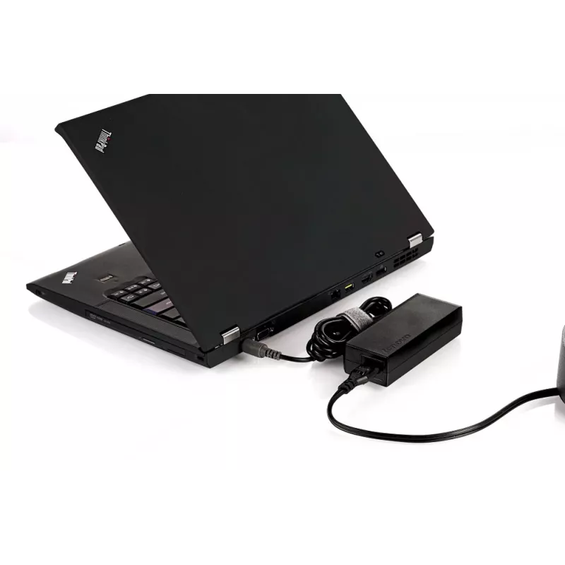 Lenovo 42T4417 toiteadapter Sisetingimustesse 65 W Must