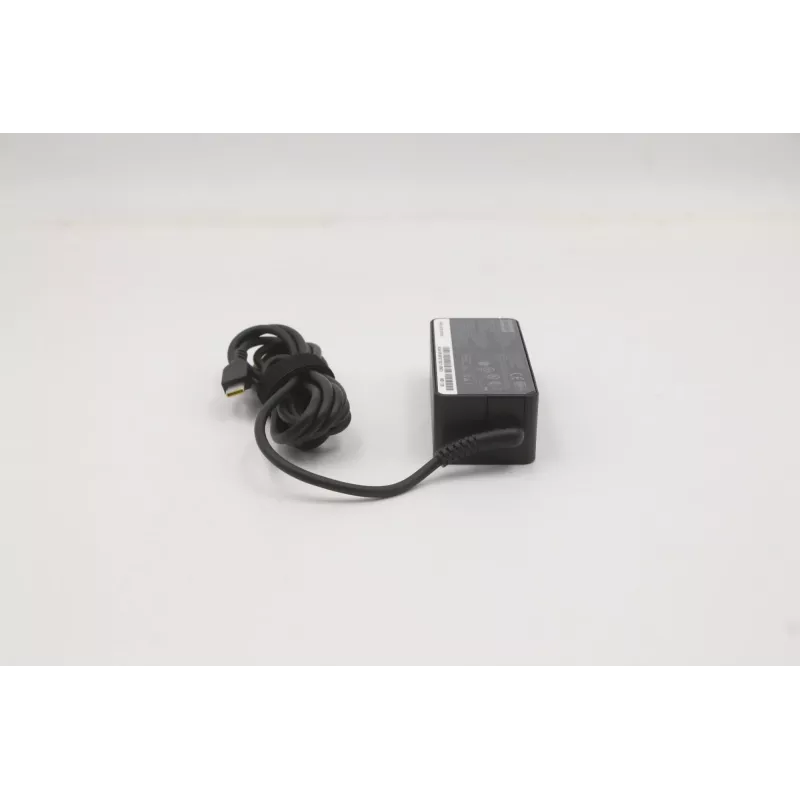 Lenovo 5A10W86243 toiteadapter Toas 45 W Must