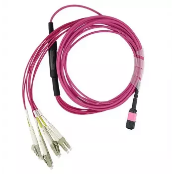 BlueOptics CBL-MPO12-4LC-OM4-10M InfiniBand kiudoptiline kaabel 10m MPO/UPC 4x LC Duplex/UPC