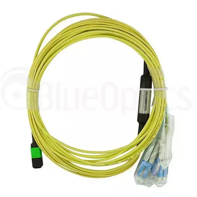 BlueOptics CBL-MPO12-4LC-SMF-3M-BO InfiniBand fiiberoptiline kaabel 3m MPO 4x LC