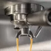 Espressomasin KRUPS XP801T poolautomaatne sisseehitatud veskiga, 3 l veepaak, 2 tassi väljastus, must/roostevaba teras