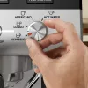 Espressomasin KRUPS XP801T poolautomaatne sisseehitatud veskiga, 3 l veepaak, 2 tassi väljastus, must/roostevaba teras