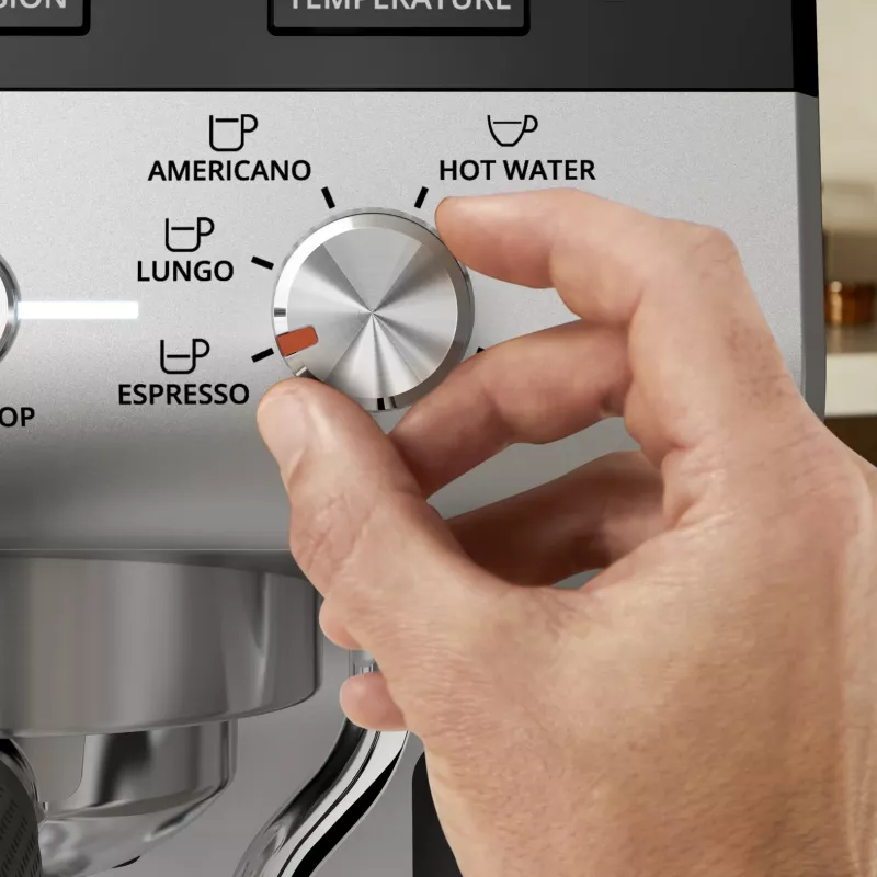 Espressomasin KRUPS XP801T poolautomaatne sisseehitatud veskiga, 3 l veepaak, 2 tassi väljastus, must/roostevaba teras