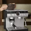 Espressomasin KRUPS XP801T poolautomaatne sisseehitatud veskiga, 3 l veepaak, 2 tassi väljastus, must/roostevaba teras