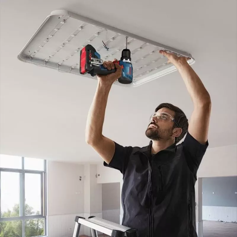 Bosch GSR 18V-65 Professional 2100 RPM Võtmega 1.06 kg Must, Sinine