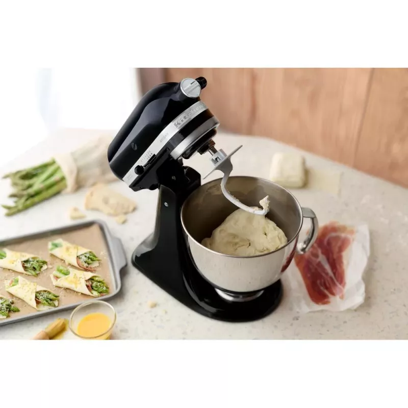 KitchenAid Artisan lauamikser 300 W must