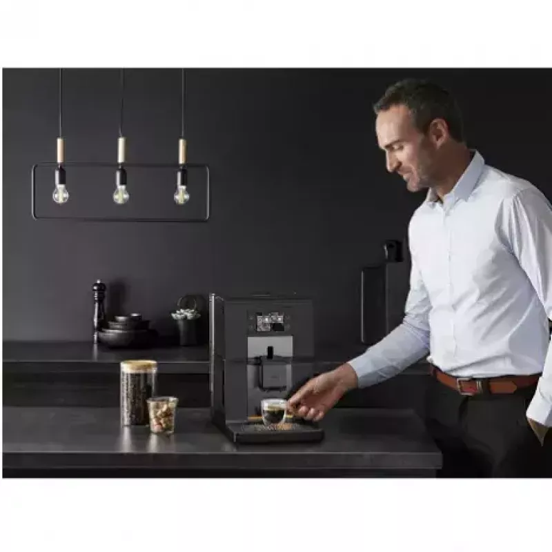 Espressomasin KRUPS EA875U 3 L veepaak, 250 g oa punker, Thermoblock, 1450 W