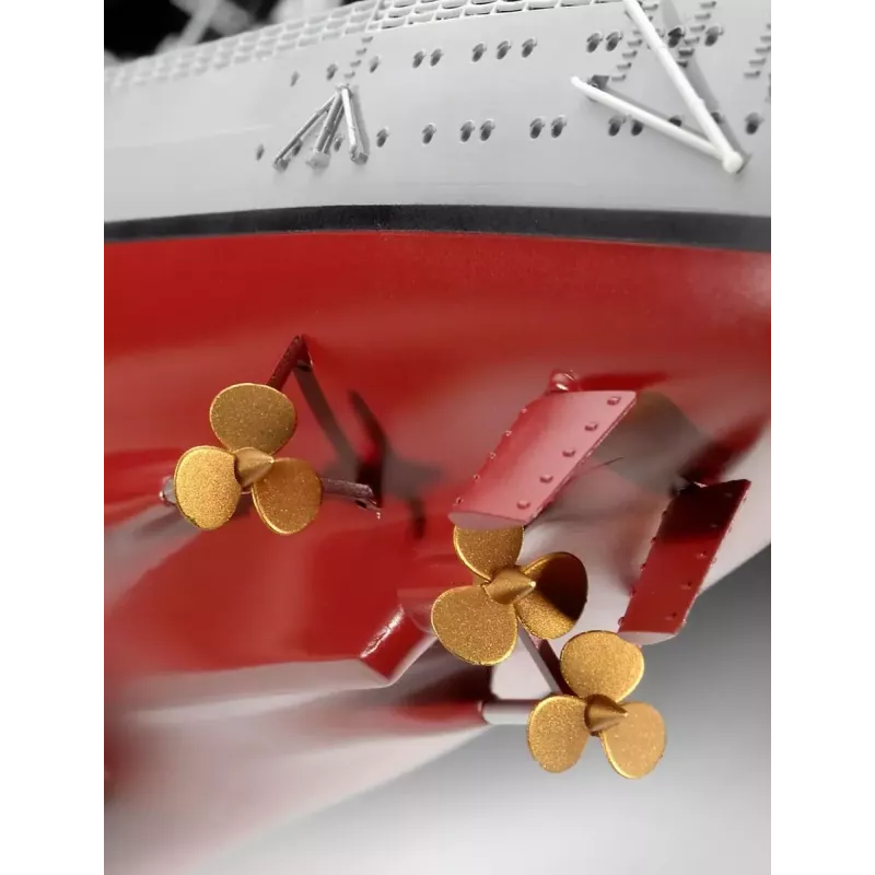 Laevamudel Revell Bismarck koostekomplekt 1:350