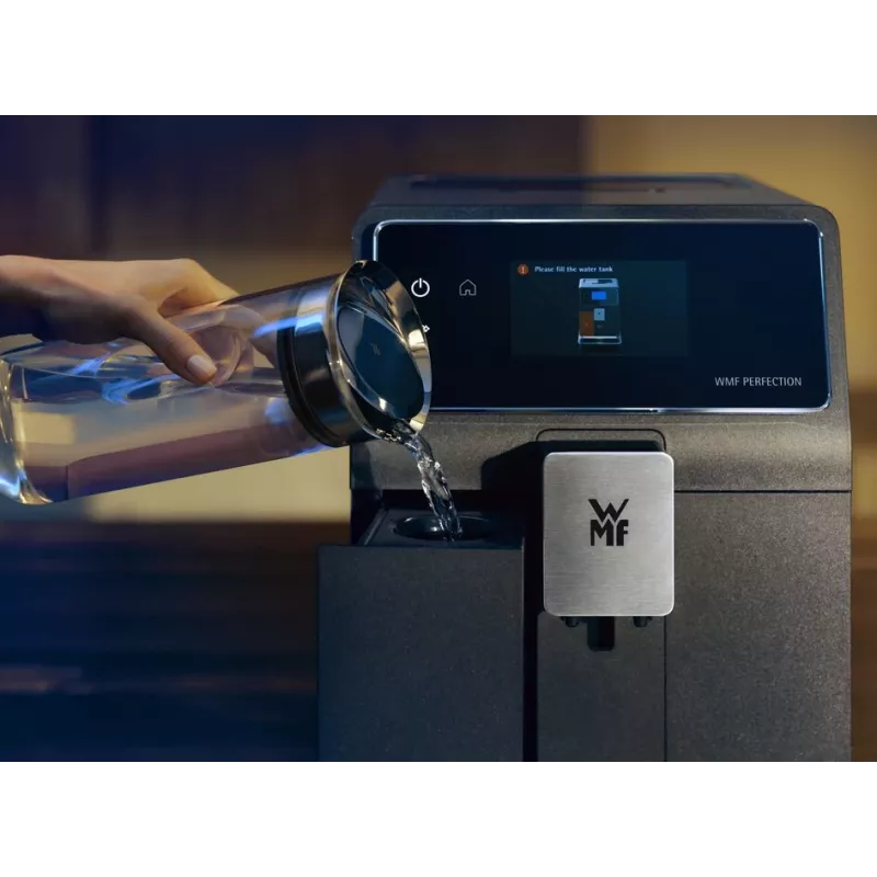 WMF Perfection 840L täisautomaatne espressomasin 2 L