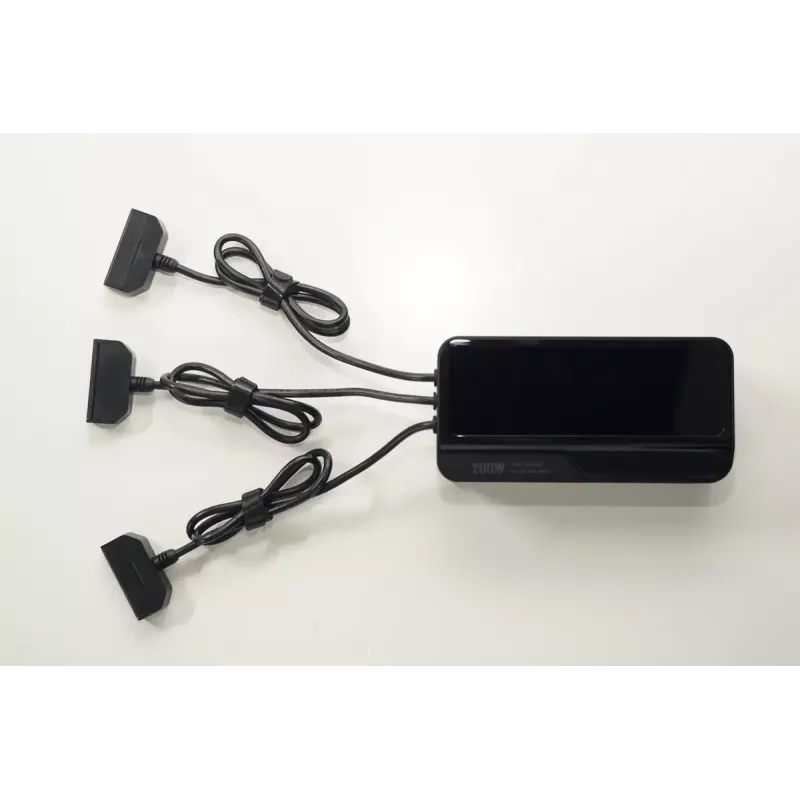 Laadija Autel mitmiklaadija EVO Max seeriale mudel 102002545 — 3-akuline, USB-C, 120 W laadimisvõimsus, 100–240 V sisend