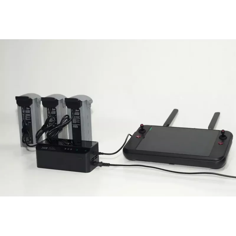 Laadija Autel mitmiklaadija EVO Max seeriale mudel 102002545 — 3-akuline, USB-C, 120 W laadimisvõimsus, 100–240 V sisend