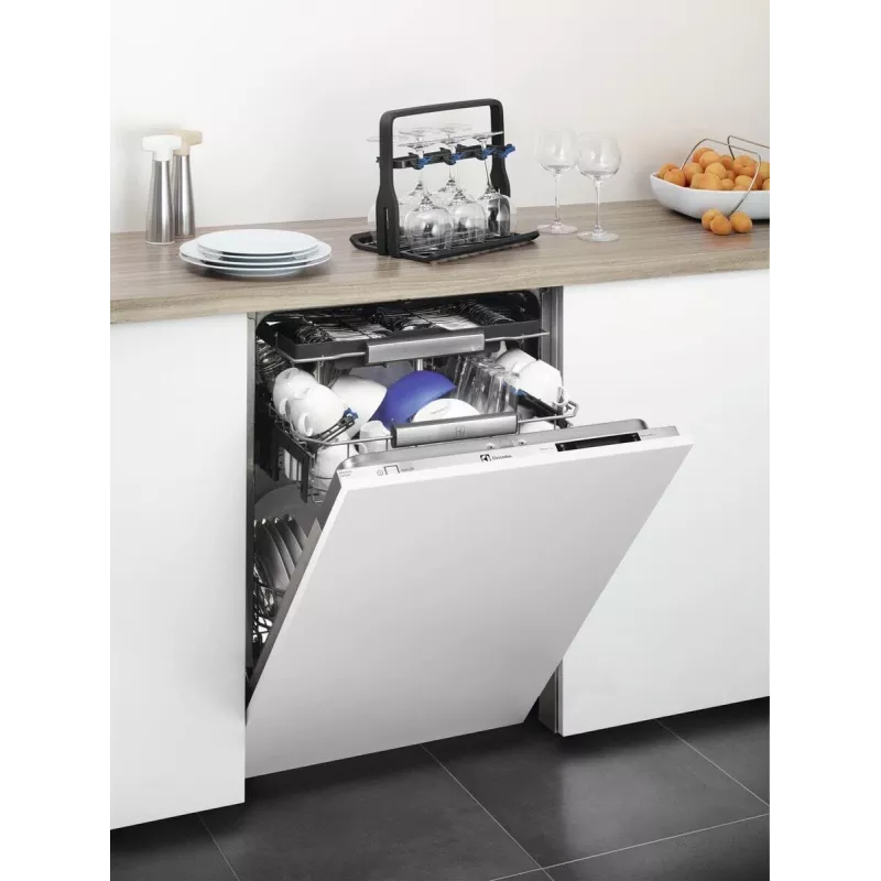 Veiniklaasihoidja Electrolux 9029795540 — must, kuni 8 klaasile, K260×L220×S330 mm