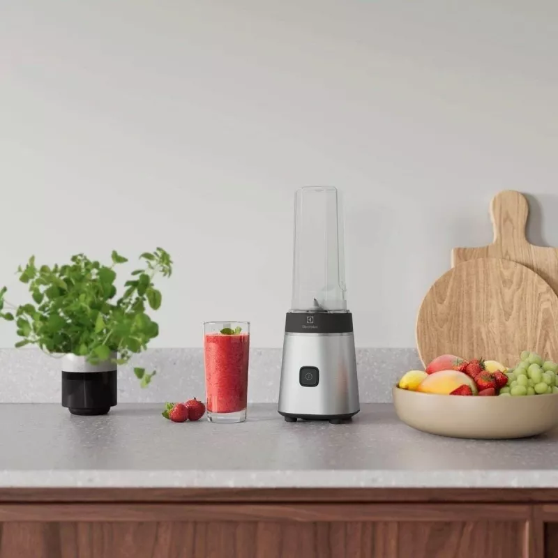 Electrolux Create 3 E3SB1-4ST spordiblender, 300 W