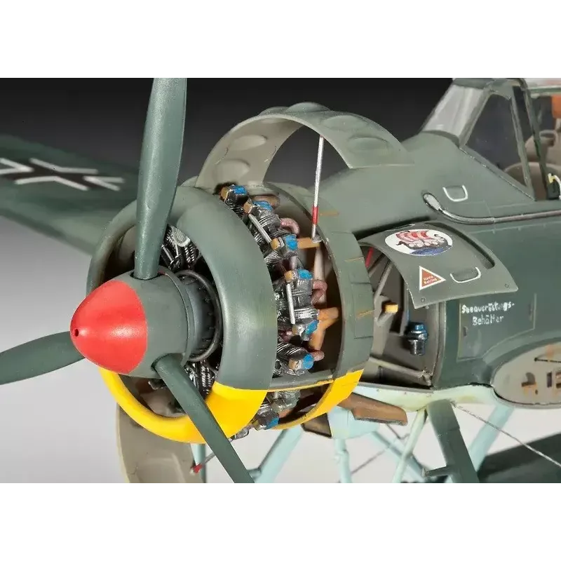 Plastmudel REVELL ARADO AR 196A-3 vesilennuk, mõõtkava 1:32 komplekt