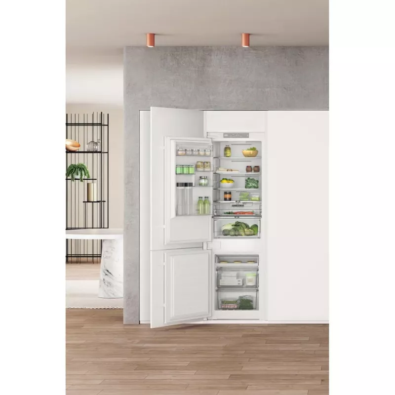 Whirlpool WHC18 T322 Sisseehitatav 250 L