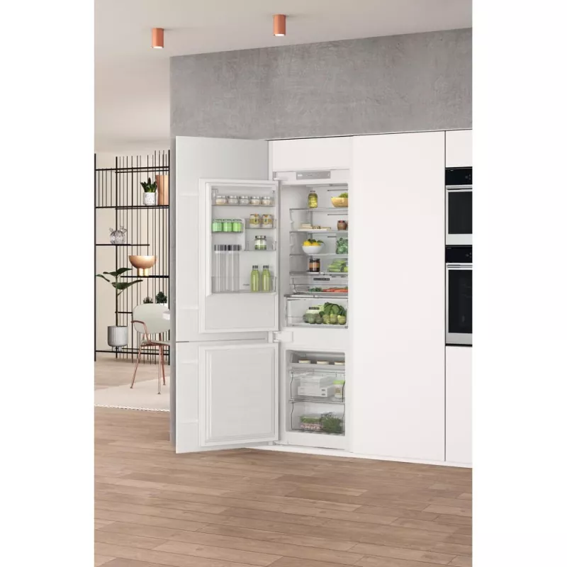 Whirlpool WHC18 T322 Sisseehitatav 250 L