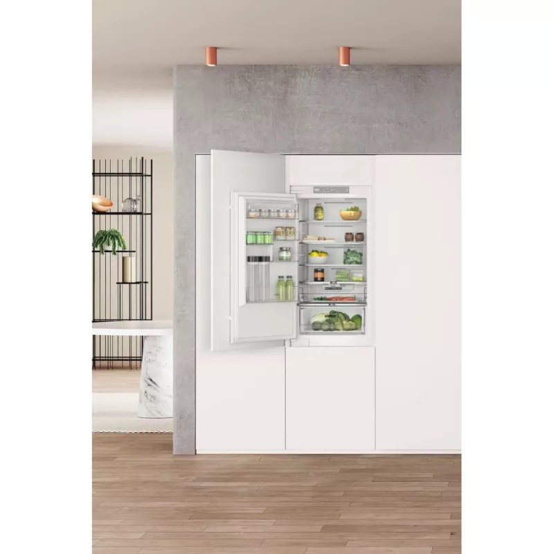 Whirlpool WHC18 T322 Sisseehitatav 250 L