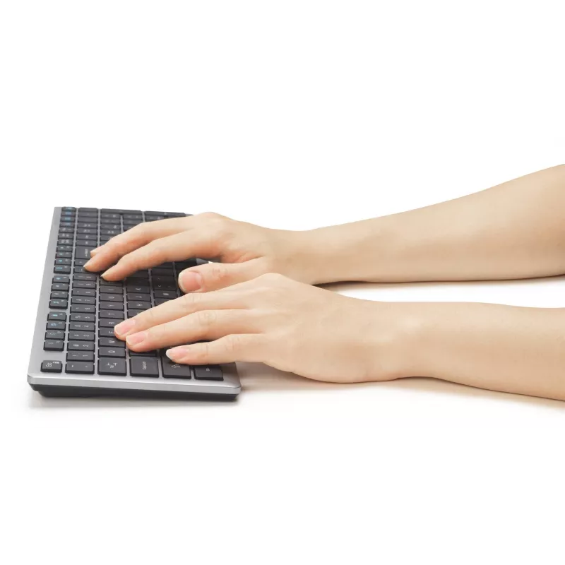 Kensington KB535 EQ korduvlaetav mitme seadmega klaviatuur, Int ENG