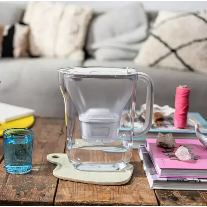 Veefiltri kann BRITA Style ESSENTIAL XL liivavärvi, koos MX Pro Pure Performance filtriga