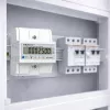 Kolmefaasiline energiamõõtur QOLTEC 50980 — 400 V, 100 A lähtestamisega