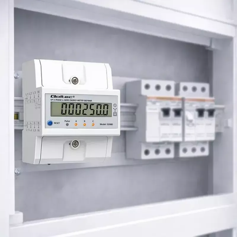 Kolmefaasiline energiamõõtur QOLTEC 50980 — 400 V, 100 A lähtestamisega
