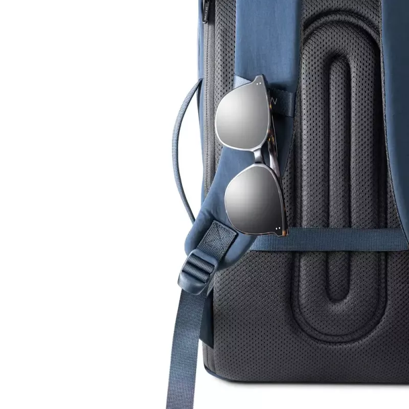 Seljakott XDDESIGN Air Backpack NAVY P706.3225 — 15 L, mahutab kuni 15,6 tolli (39,6 cm) sülearvuteid, lukustatav pealiugur