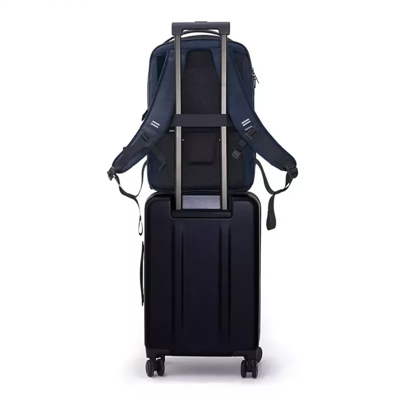 Sülearvutiseljakott XDDESIGN Bizz Navy — veekindel, kerge, mudel P705.935