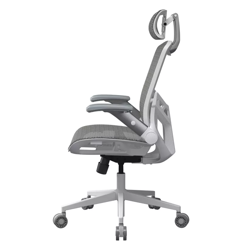 Universaalne mängutool Cougar CGR-SPO-WHW — valge iste ja seljatugi, maksimaalne kaal 120 kg, kõrgus 1170–1310 mm, laius 680 mm