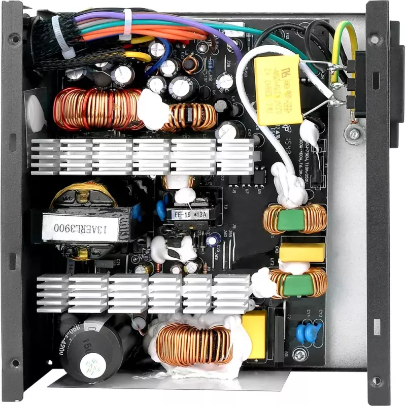 Toiteplokk Thermaltake TR2 S 650W — ATX, 20+4 pin, 80 PLUS, 120 mm ventilaator, must