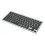 Manhattan Ultra õhuke Dual-Mode juhtmevaba klaviatuur, Saksa QWERTZ paigutus, Bluetooth (v3.0) ja juhtmeta (2,4 GHz), 78 madalprofiiliga kääritüüpi klahvi, automaatne toitehaldus, leviala 10 m, USB-A mikro vastuvõtja, AAA-aku (kaasas), Windows ja Mac, kolmeaastane garantii