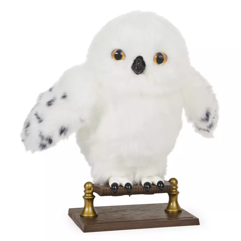 Wizarding World Harry Potter, lummav Hedwig interaktiivne öökull enam kui 15 hääle ja liigutusega ning Sigatüüka ümbrik, mänguasjad lastele alates 5. eluaastast