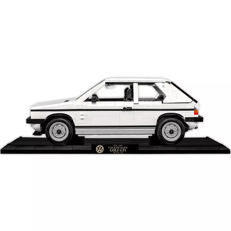 Mudelikomplekt mõõtkavas 1:12 Cobi Volkswagen Golf GTI 1976–1983 Executive Edition — detailne ehitatav koopia