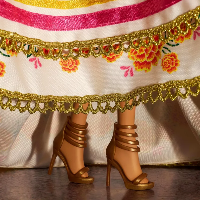 Barbie Signature Día De Muertos 2025 kogumisnukk volangilises kreemikas kleidis