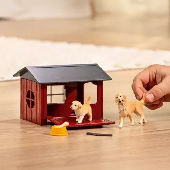 Animal Schleich FARM WORLD Dog Kennel with Golden Retriever